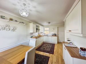 Photo 12- click for photo gallery